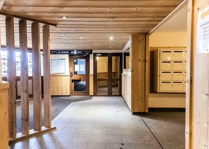 Schuss - Location: Pour 5 Personnes Dans Un Quartier Calme Mae-9036 شقة